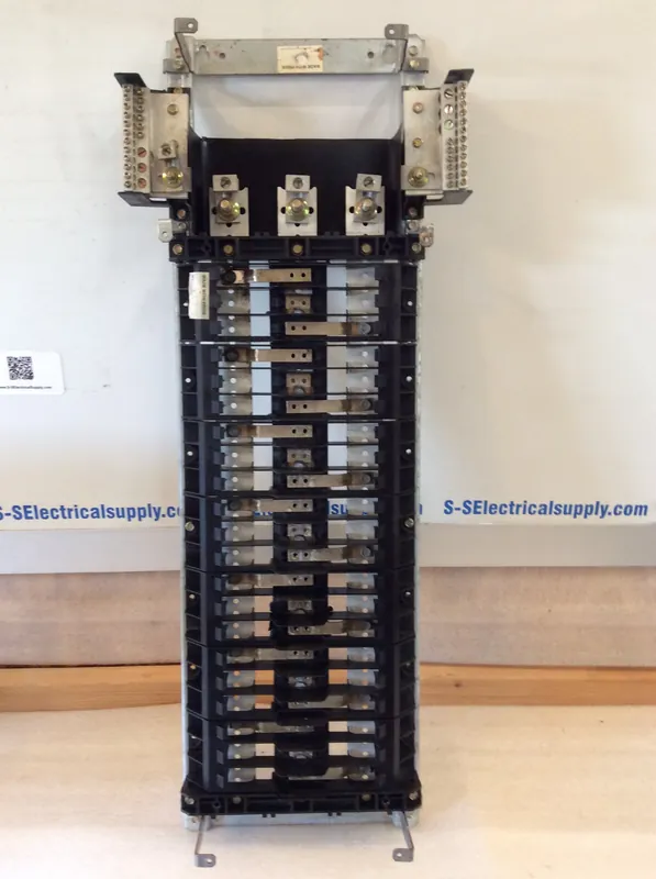 Genuine GE/General Electric AQF3422MB 225 Amp Max MLO / MB 208Y/120V 3 Ph/ 4 Wire 42 Circuit (Guts Only)
