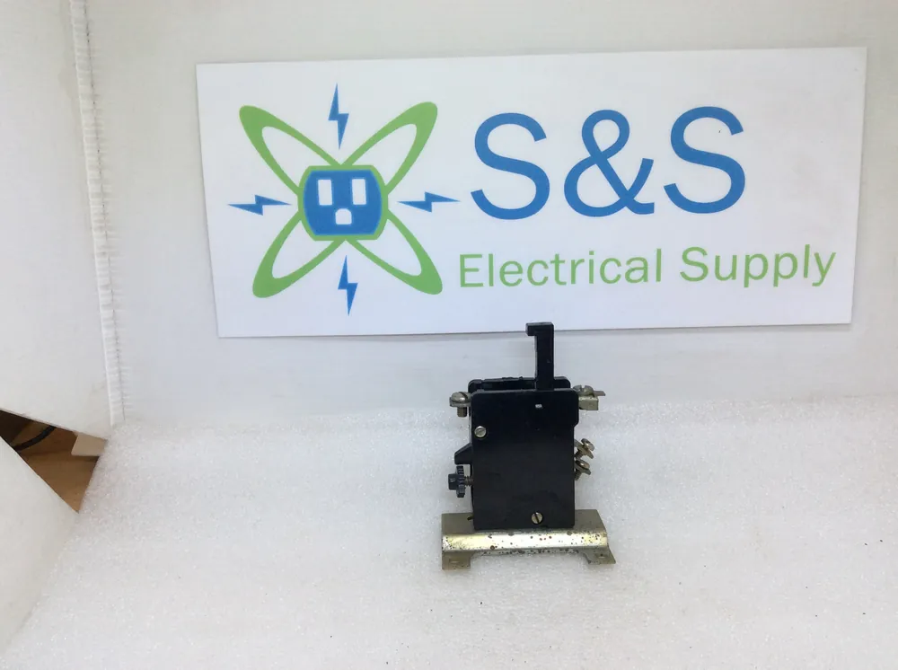 Direct From Manufacturer General Electric Overload Relay CR124 Series-A LM Solid-State Overload/Relay