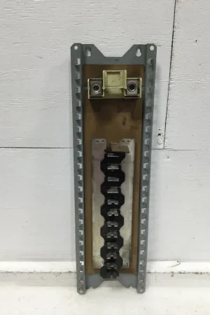 ITE 200 Amp 24 Space 120/240V Main Load Center Guts Only 6" x 21.5" Price Cut