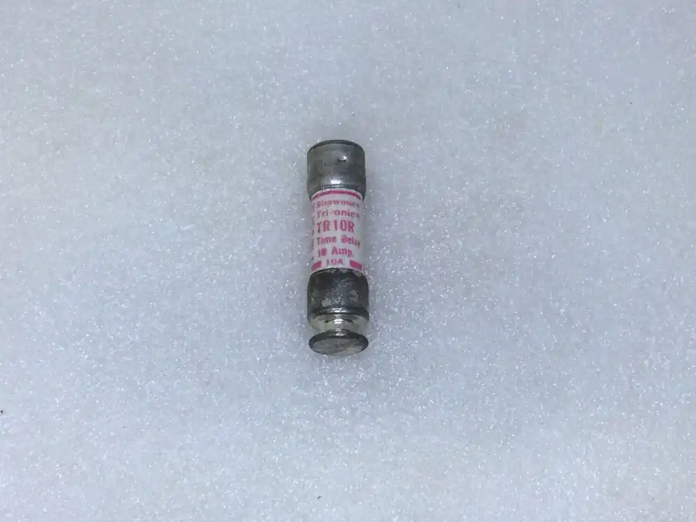 Gould TR10R 10 Amp 250V Time Delay Class RK5 Fuse - Aluminum Cap Viral