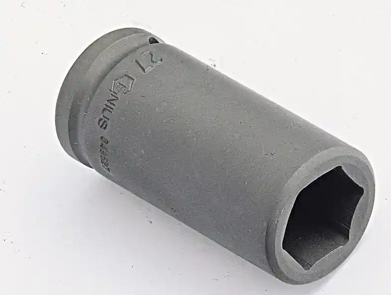 3/4" Dr. 28mm Deep Impact Socket - Genius Tools Popular
